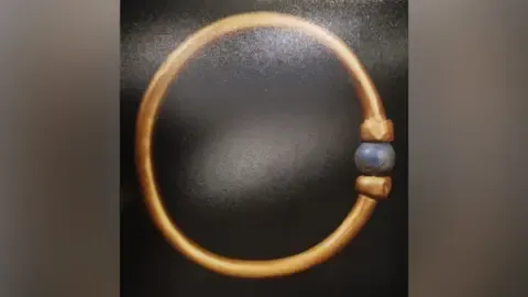 Egyptian Authorities State 3,000-Year-Old Bracelet Was Taken and Melted Down